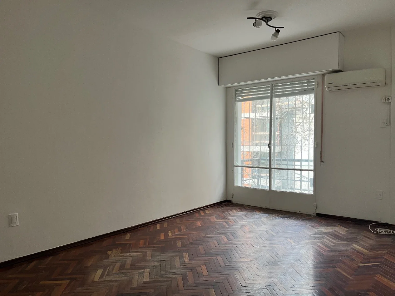 Apartamento En Venta en el Centro 1 Dormitorio Prox. Plaza Independencia - Imagen 2