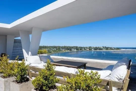 Apartamento en alquiler c/ cochera en La Barra - Imagen 1