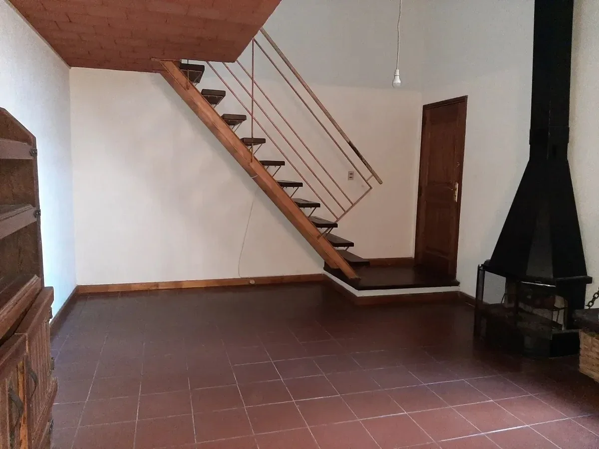ALQUILER DUPLEX 1 DORMITORIO COCHERA PARQUE RODO - Imagen 4