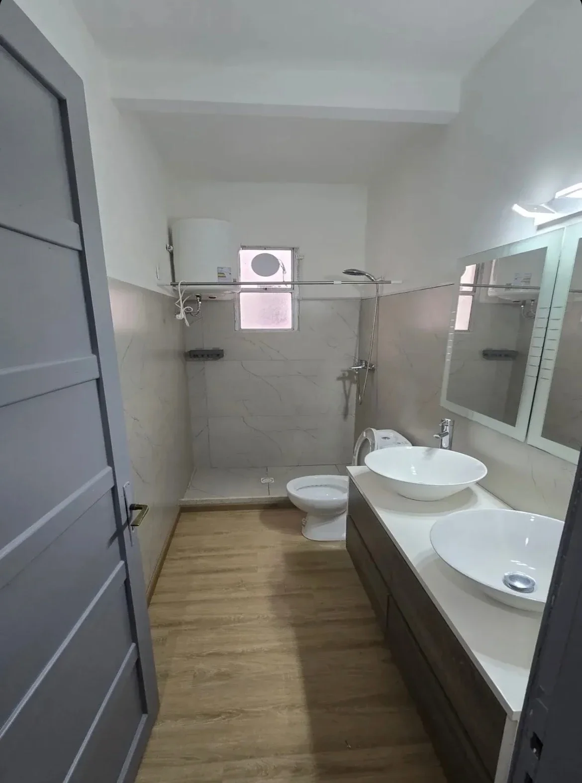 Apartamento 2  dormitorios con terraza en Centro - Imagen 5