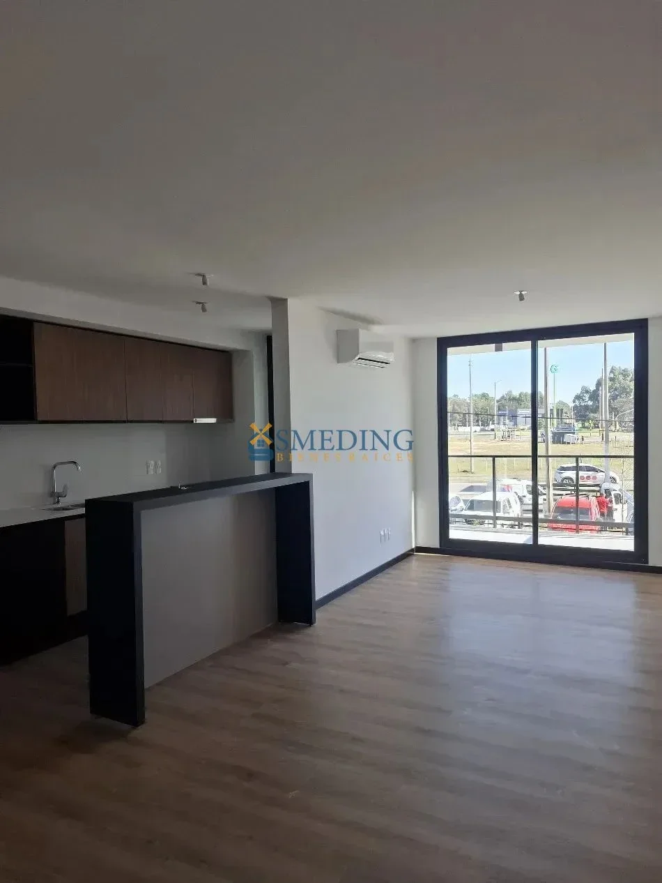 Apartamento en alquiler en Barra de Carrasco - Imagen 1