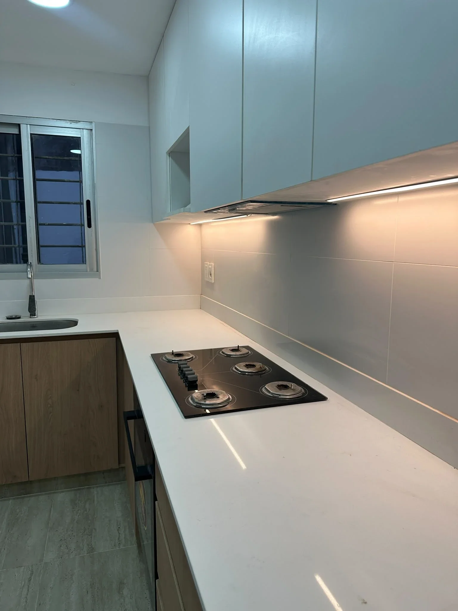 Apartamento en alquiler con cochera en Malvin - Imagen 5