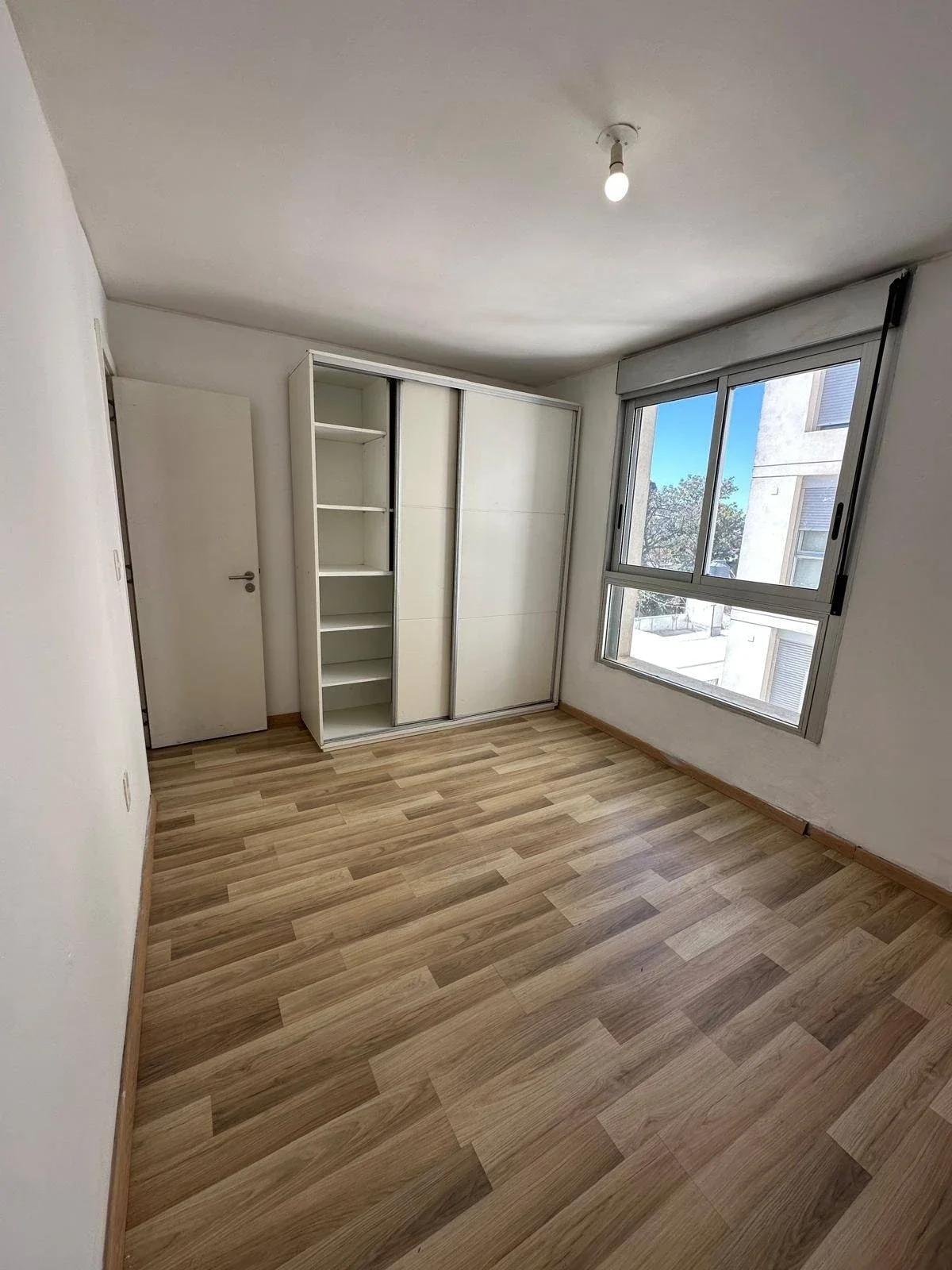 Apartamento en alquiler en La Blanqueada - Imagen 4