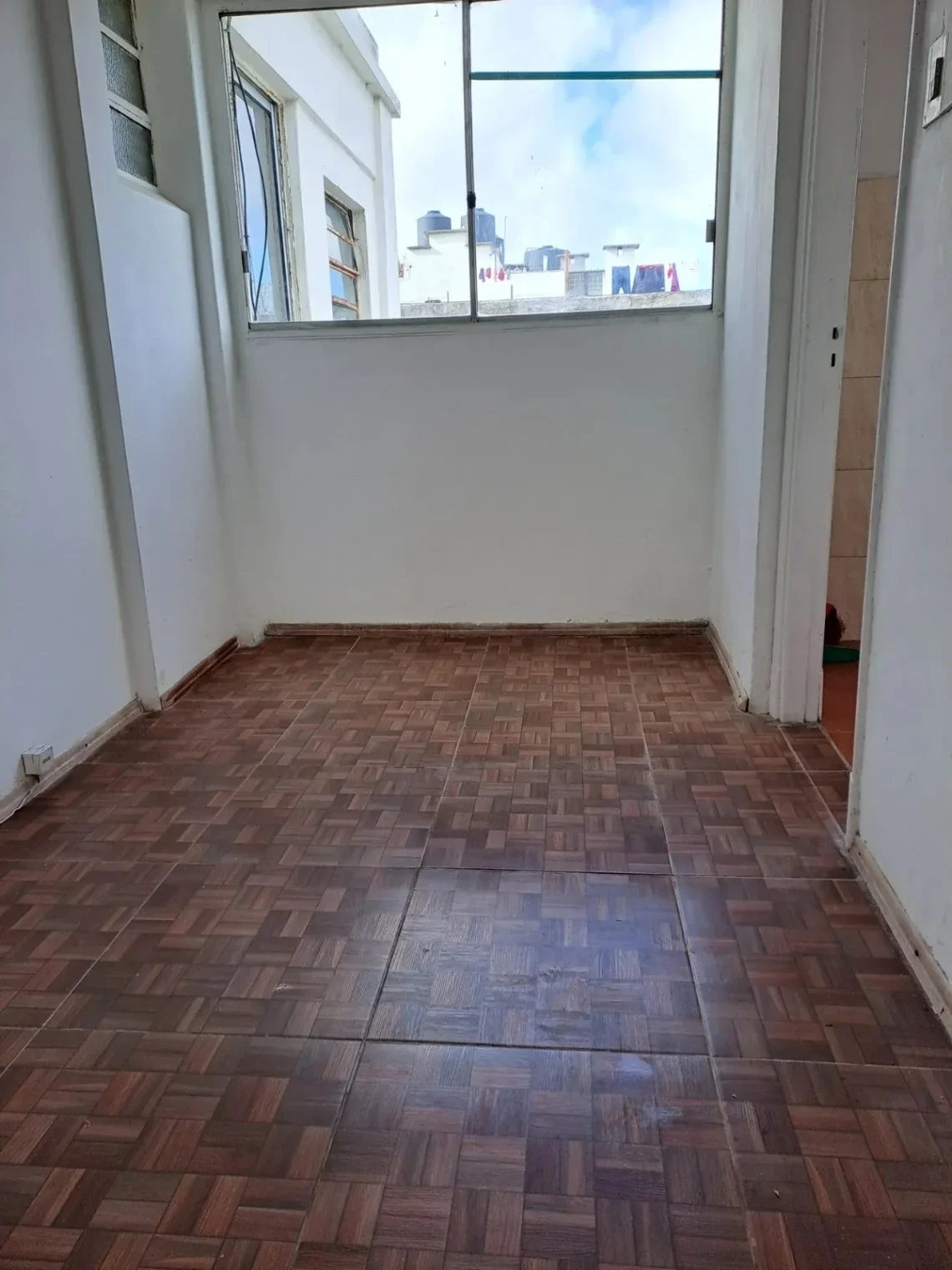 ALQUILER APARTAMENTO 1 DORMITORIO BALCON CENTRO - Imagen 4
