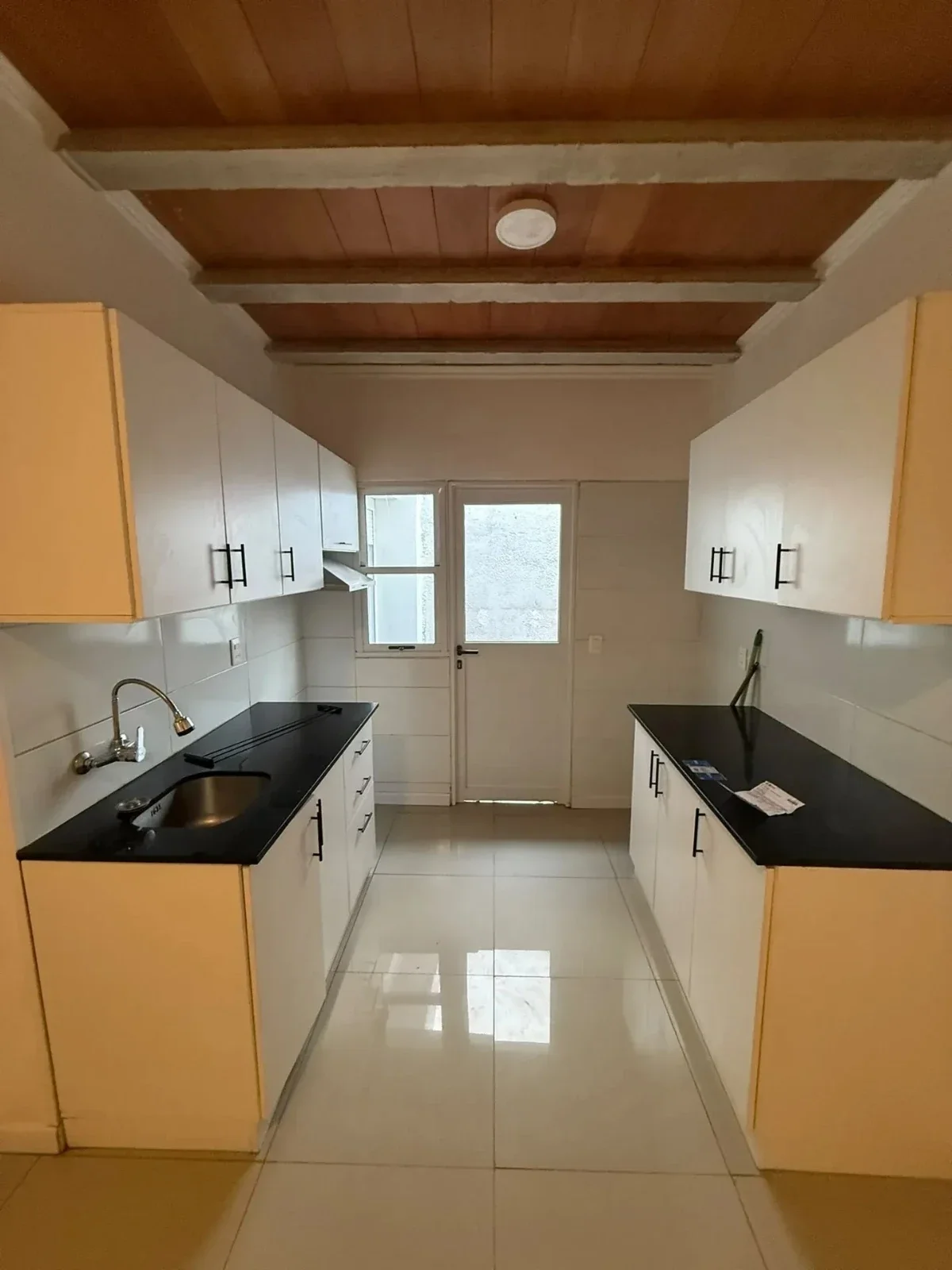 ALQUILER PH 1 DORMITORIO PATIO SIN GASTOS COMUNES CORDON - Imagen 2