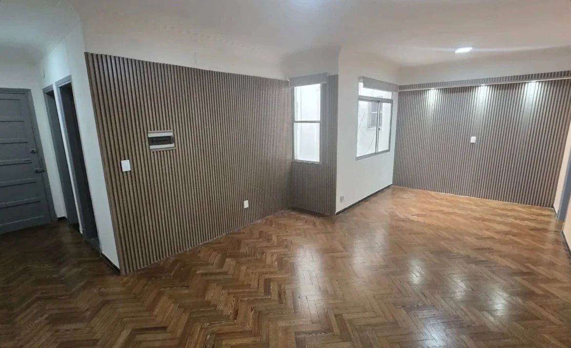 Apartamento 2 dormitorios con terraza en Centro - Imagen 1
