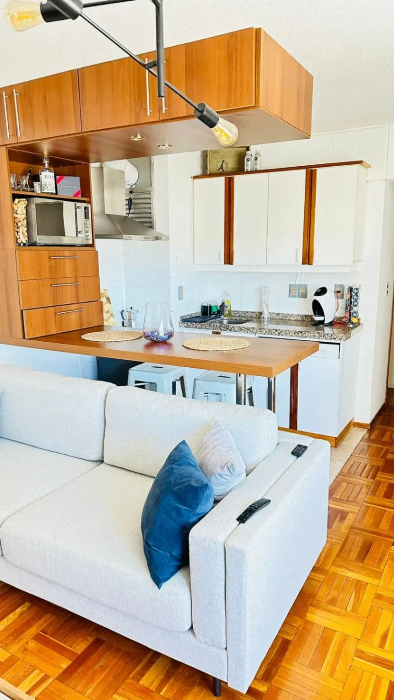 Apartamento en alquiler en Malvin - Imagen 2