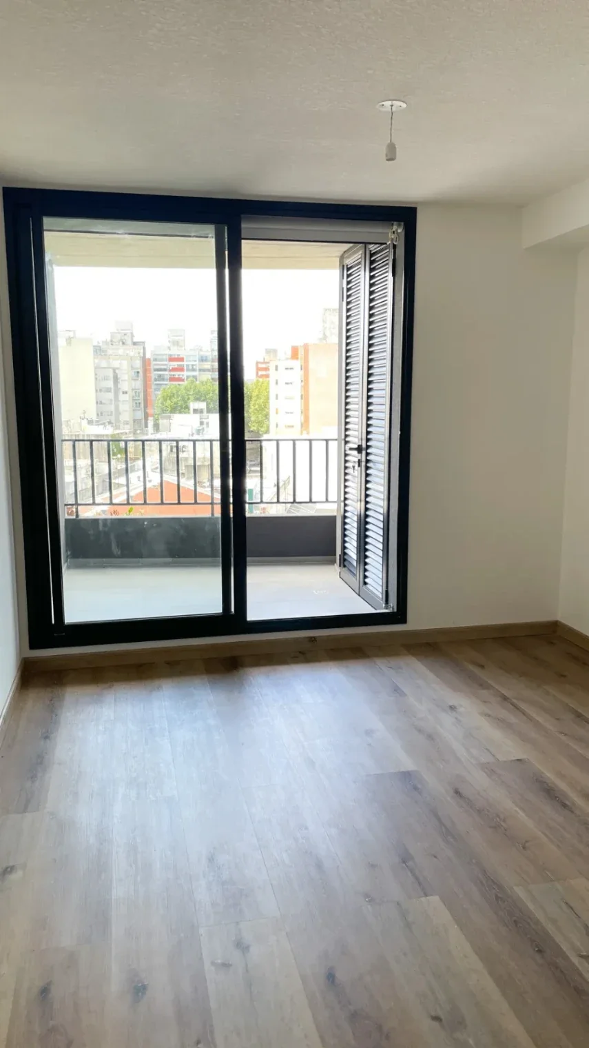 Apartamento en alquiler c/ cochera en Cordón - Imagen 3