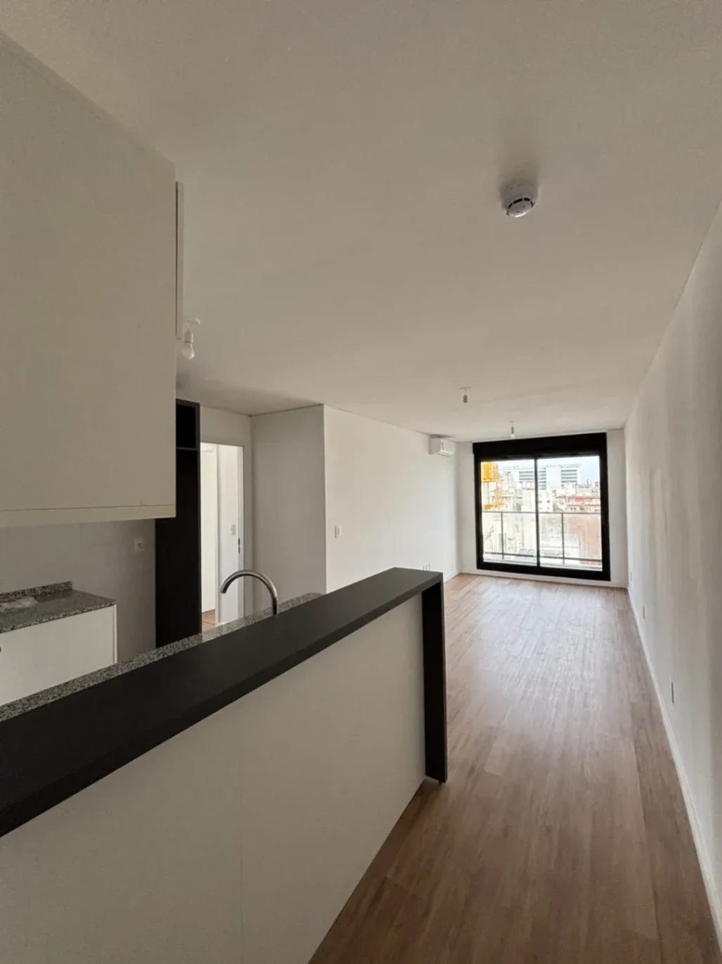 Apartamento en alquiler c/ cochera en Cordón - Imagen 1