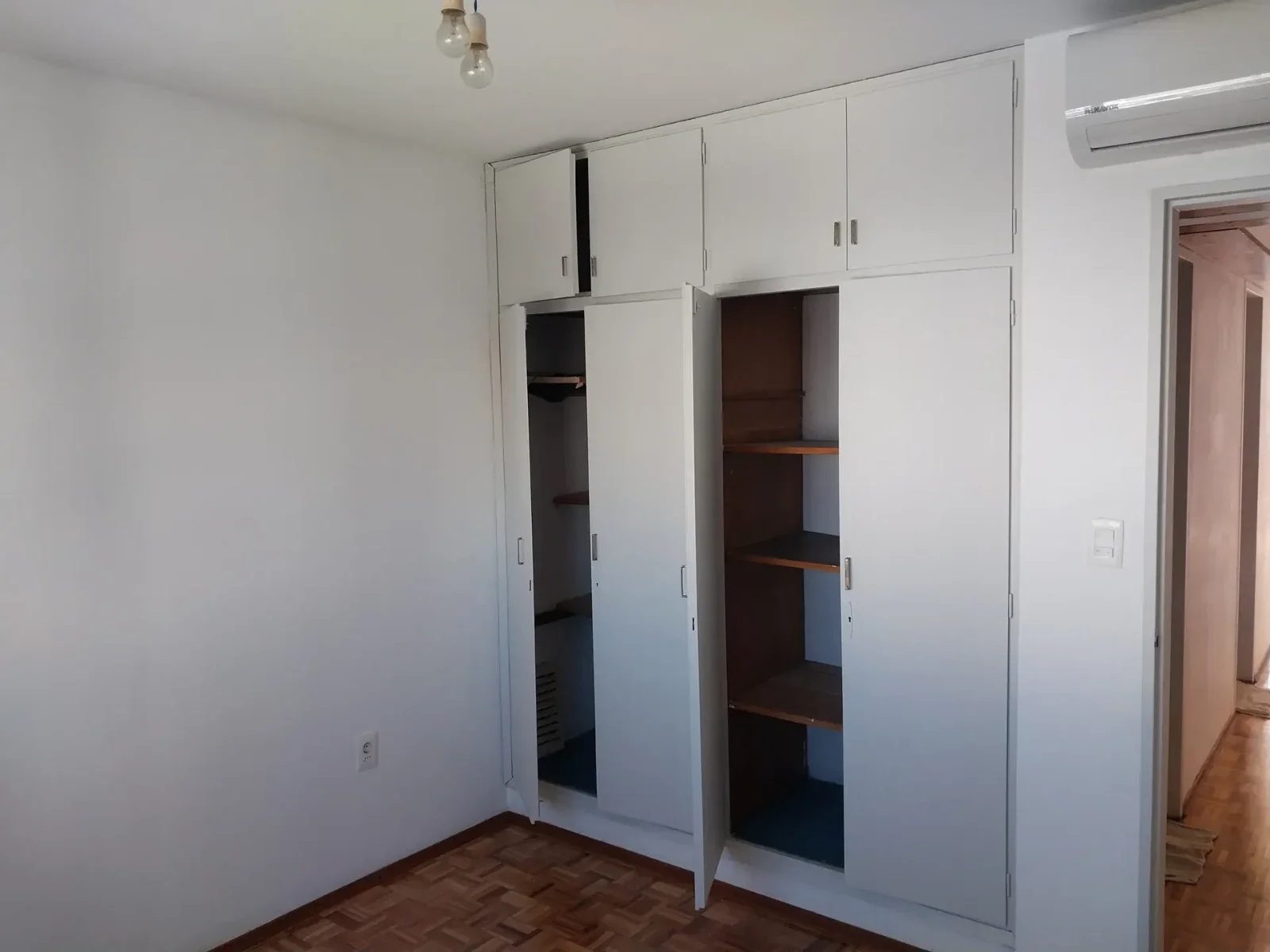 Apartamento en alquiler c/ cochera en Pocitos - Imagen 3