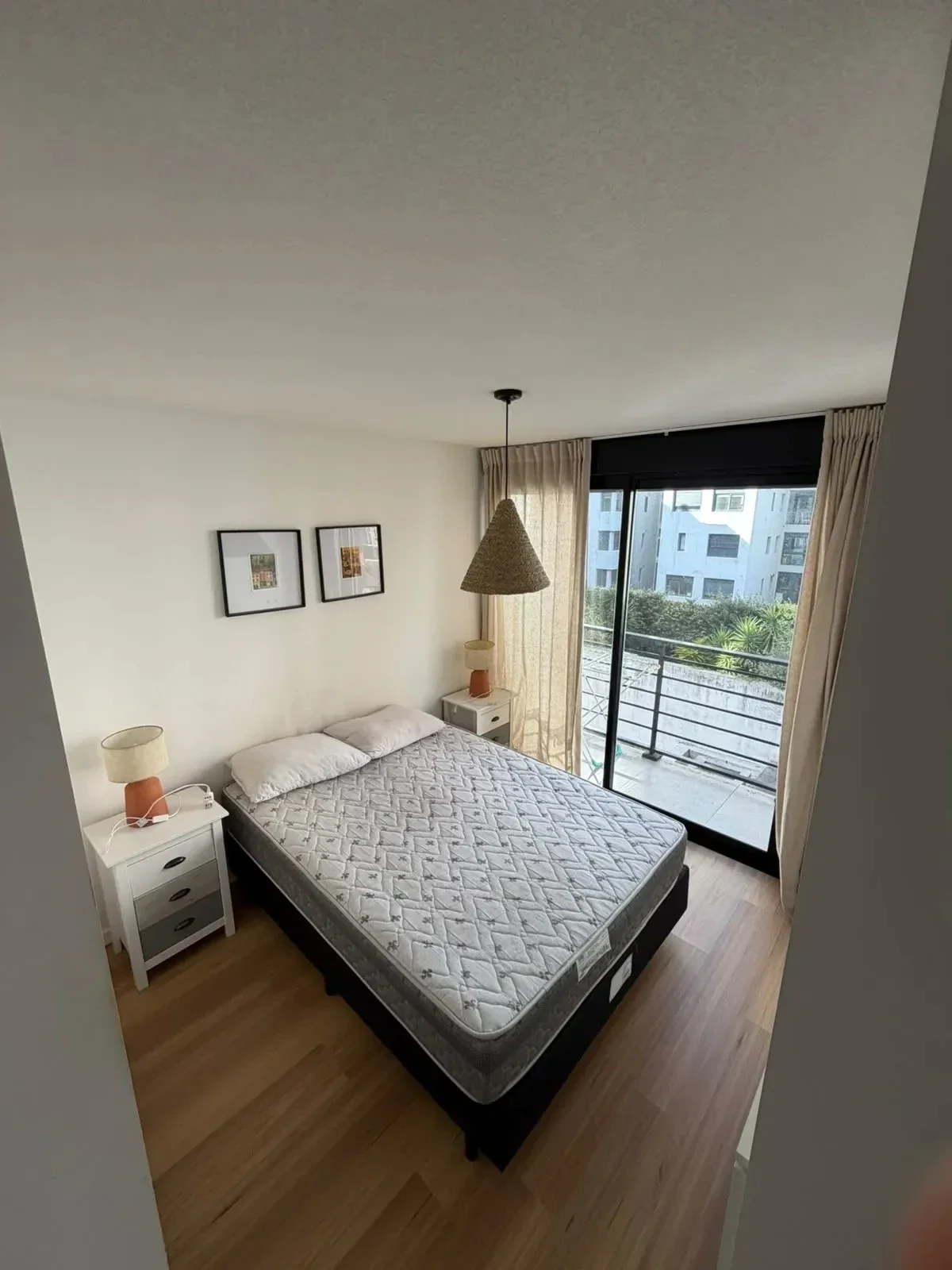 Apartamento en alquiler c/ cochera en Puerto Buceo - Imagen 4