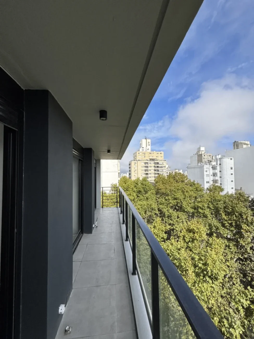 Apartamento en alquiler c/ cochera en Cordón - Imagen 3