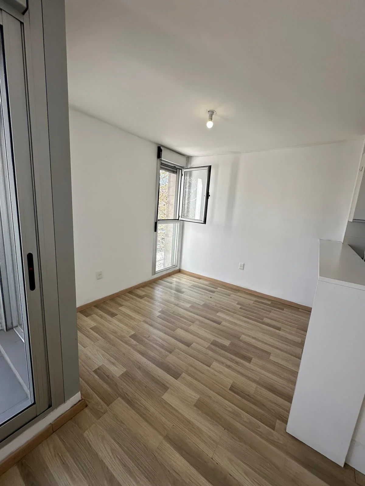 Apartamento en alquiler en La Blanqueada - Imagen 3