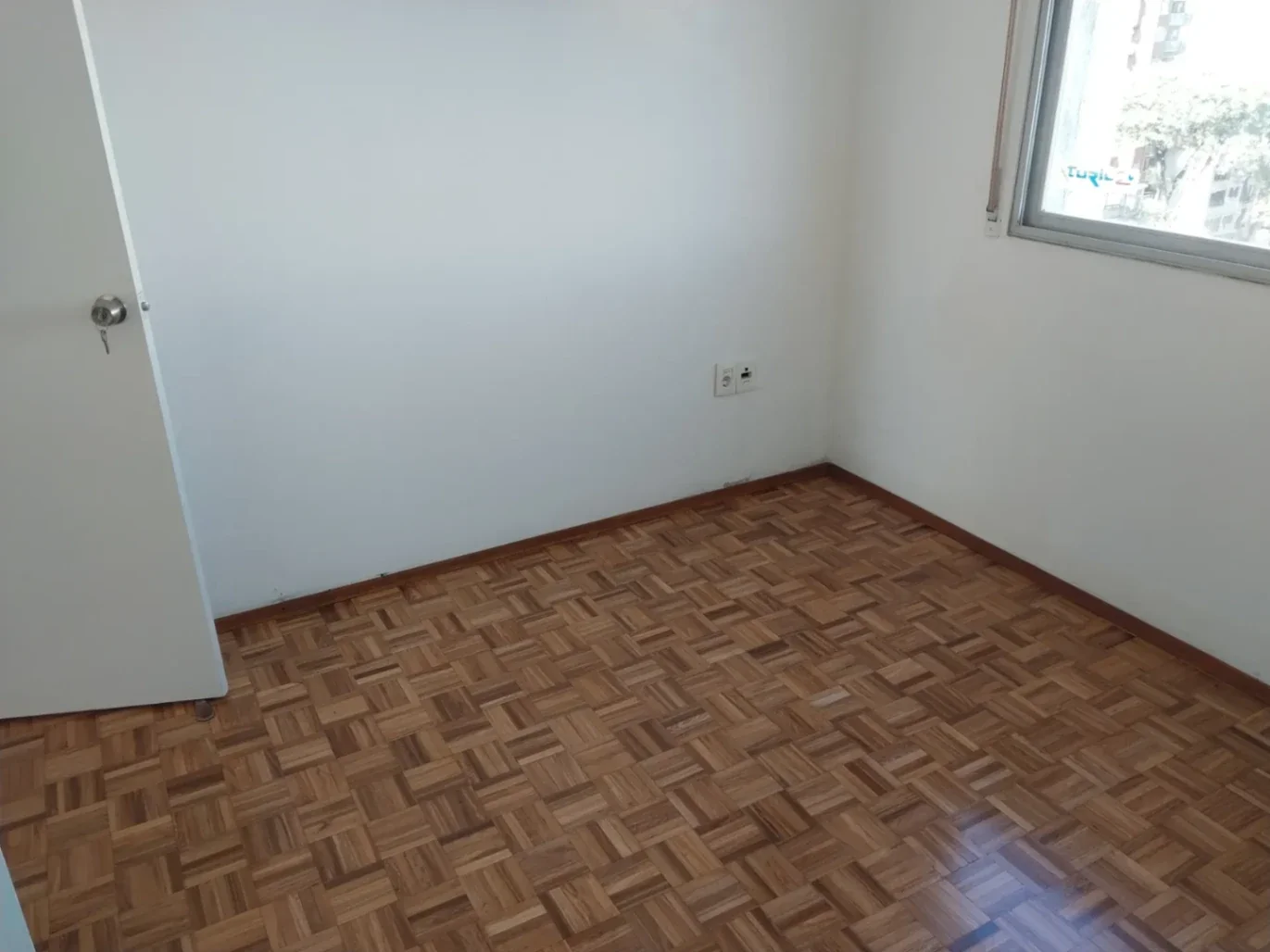 Apartamento en alquiler c/ cochera en Pocitos - Imagen 4