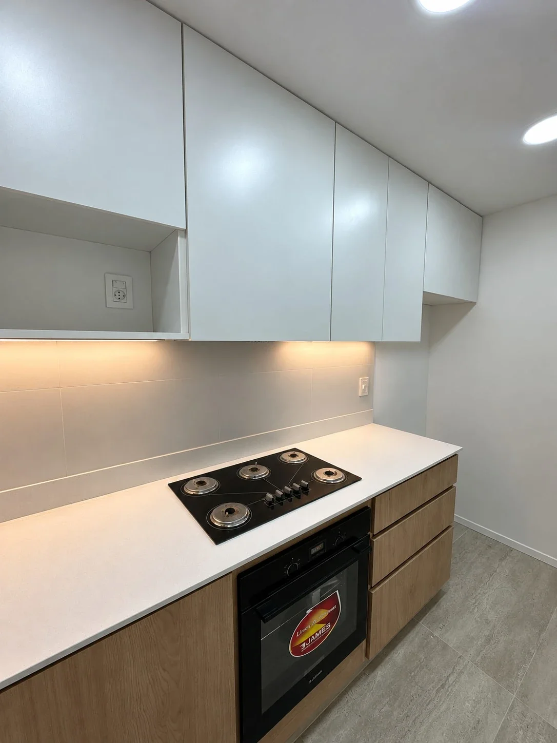 Apartamento en alquiler con cochera en Malvin - Imagen 4
