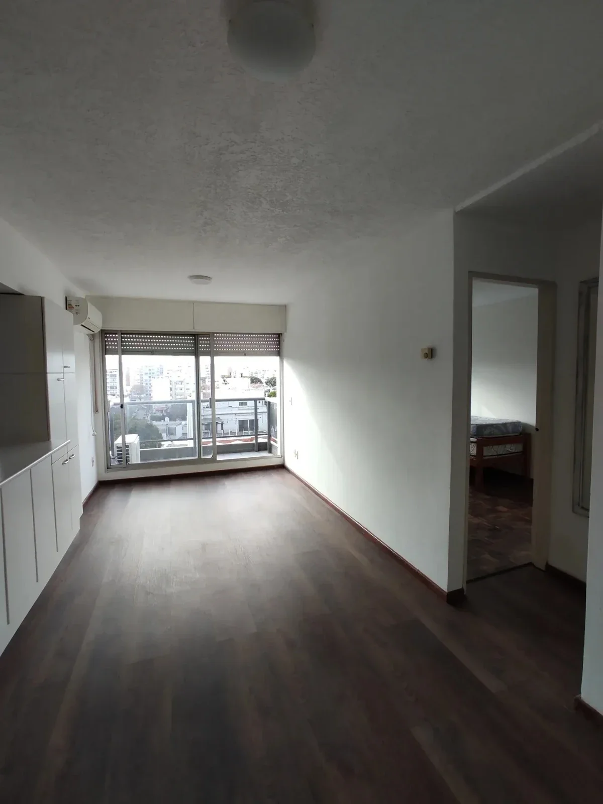 ALQUILER APARTAMENTO 1 DORMITORIO BALCON PARQUE RODO - Imagen 4