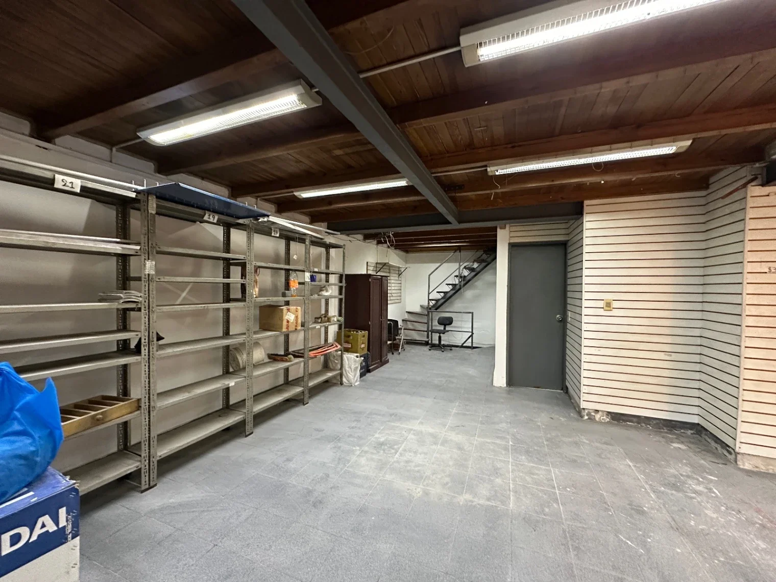 ALQUILER local comercial en el Centro - Imagen 5