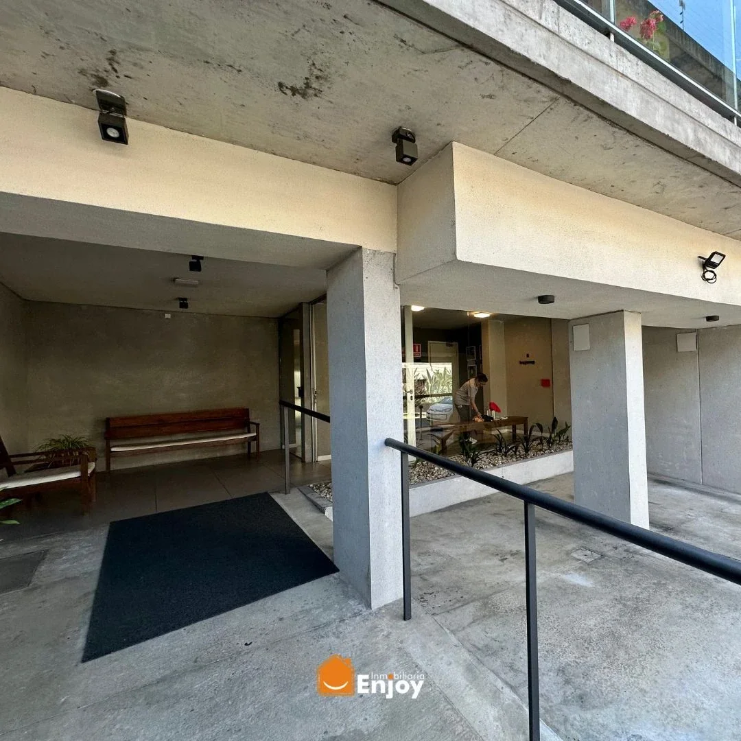 Venta Apartamento 3 Dormitorios 2 Baños Cordon Montevideo - Imagen 2