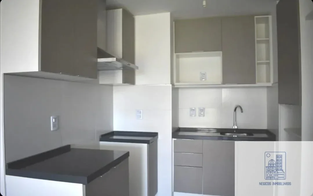 Apartamento en alquiler en Centro - Imagen 5
