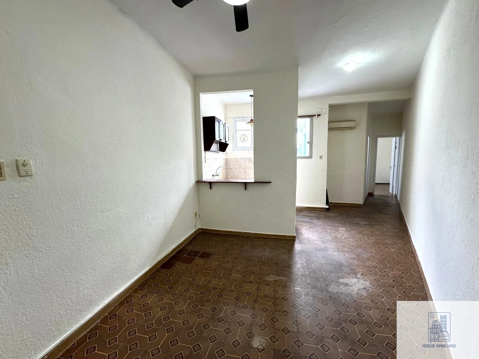 Apartamento en alquiler en Centro - Imagen 2