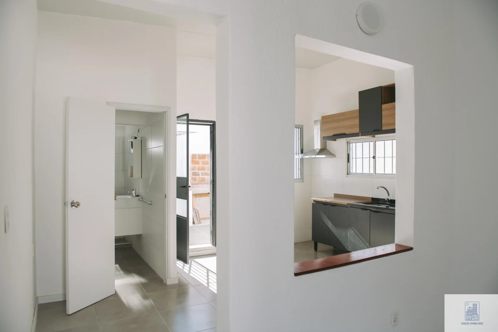 Casa en alquiler en La Teja!! - Imagen 3