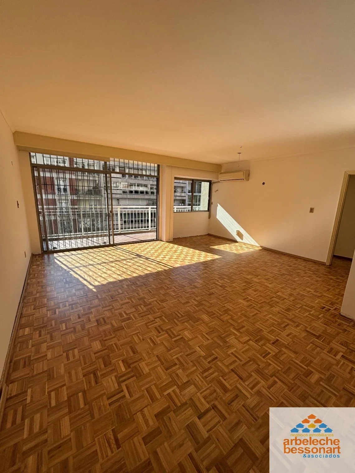 Apartamento en alquiler c/ cochera en Pocitos - Imagen 5