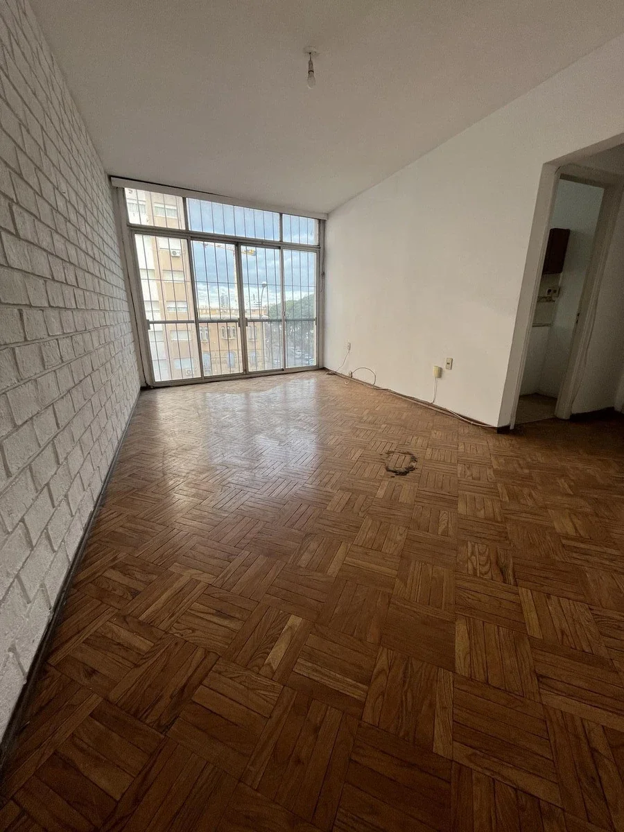 Apartamento 2 Dormitorios En Aguada! Sobre Fernandez Crespo - Imagen 1
