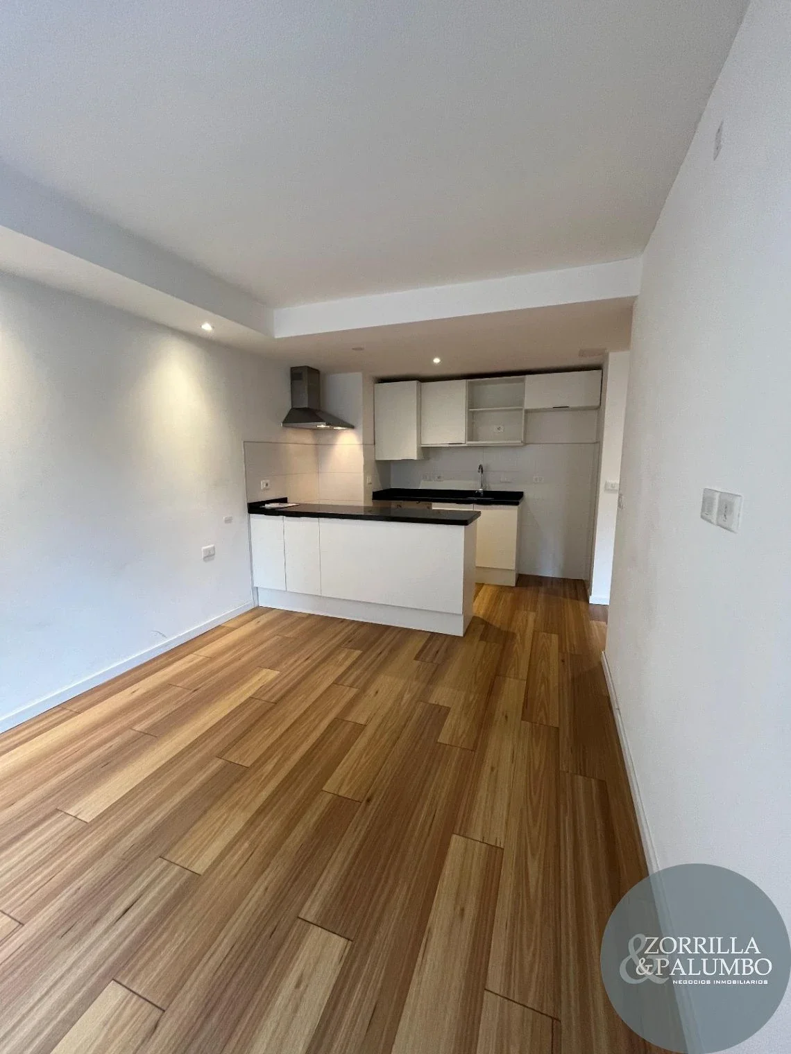 Apartamento de 1 dormitorio en el Centro!! - Imagen 4