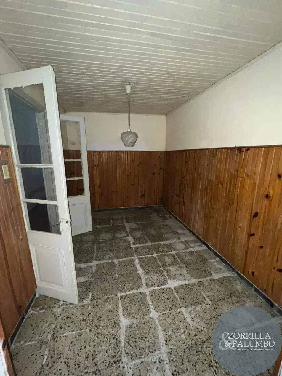 Local comercial en alquiler · Aguada · 203 m² · 3 niveles · A reciclar - Imagen 4