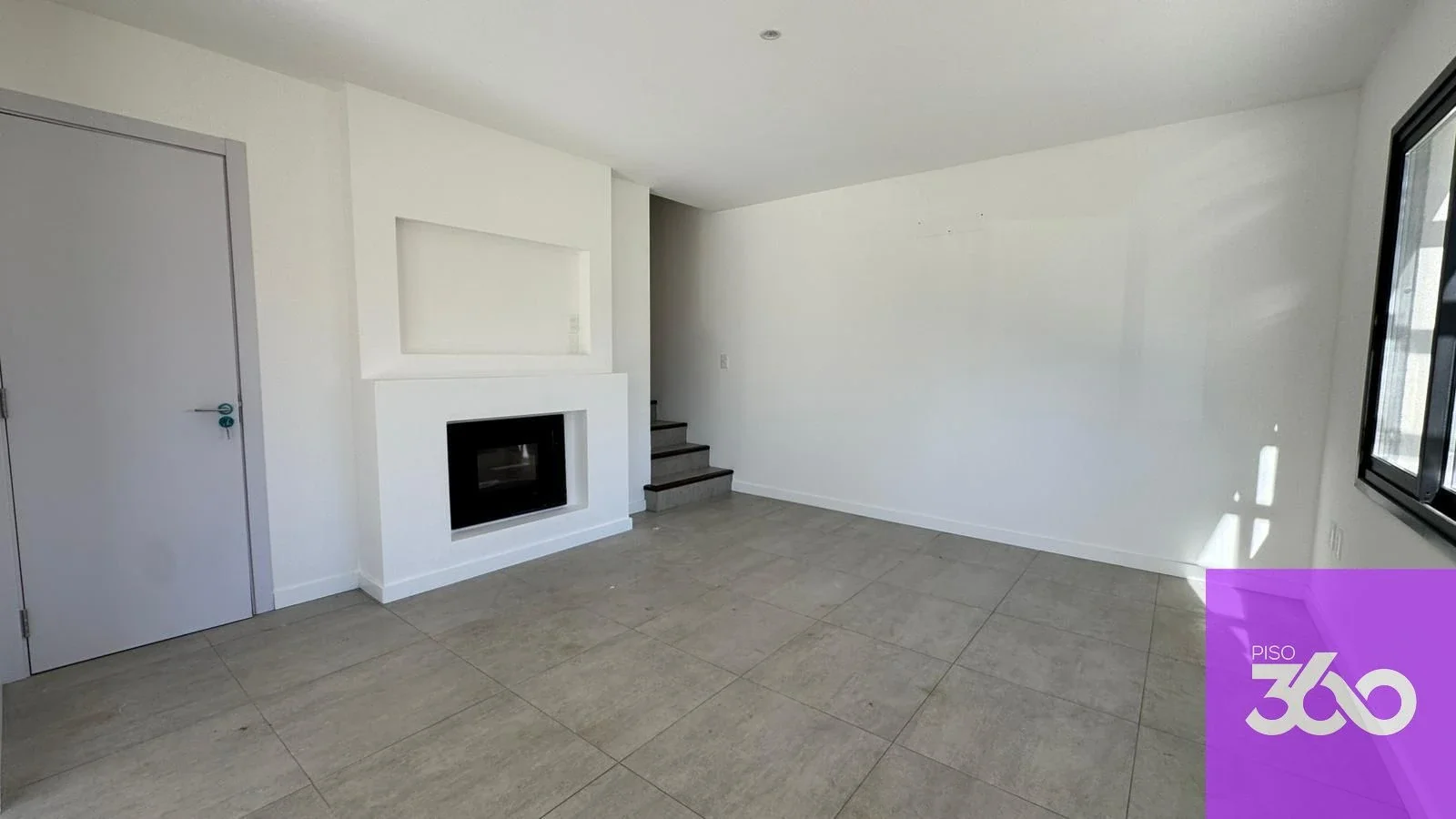 Casa PH de 3 dormitorios en Lagomar Sur con parrillero y cochera - Imagen 4