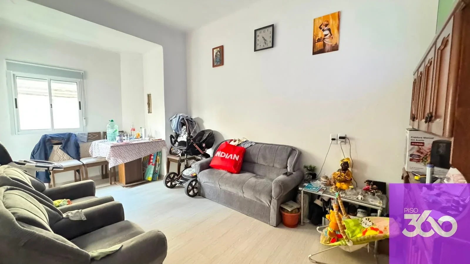 Apartamento de 2 dormitorios en Ciudad Vieja a 200m de la rambla - Imagen 1
