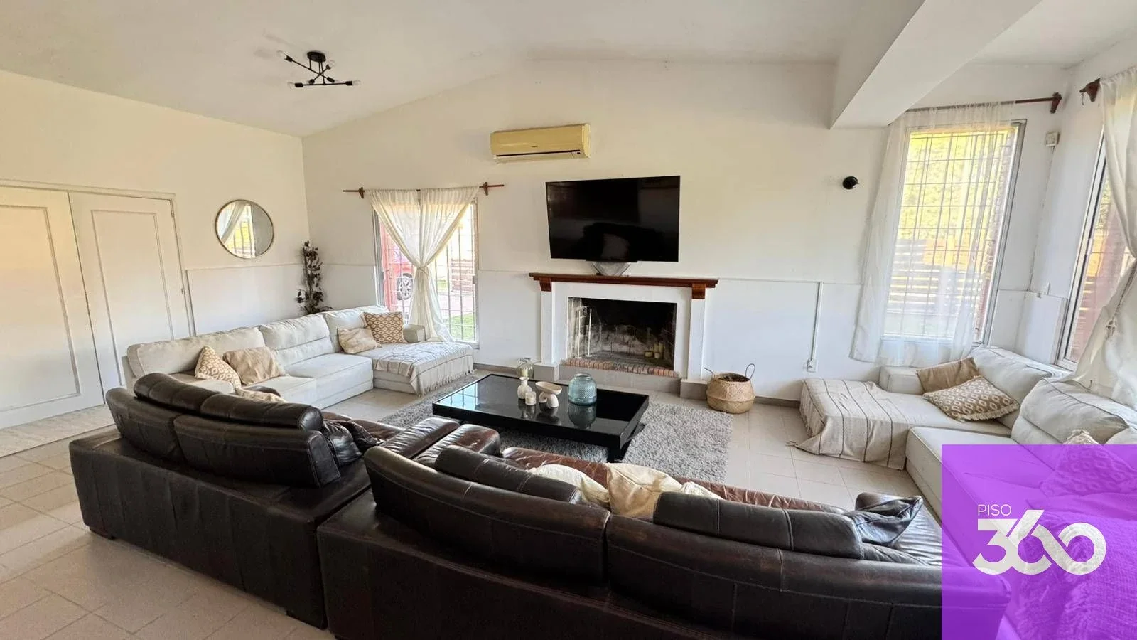 Casa en El Pinar Sur de 4 dormitorios y 4 baños Piscina barbacoa y servicio - Imagen 2