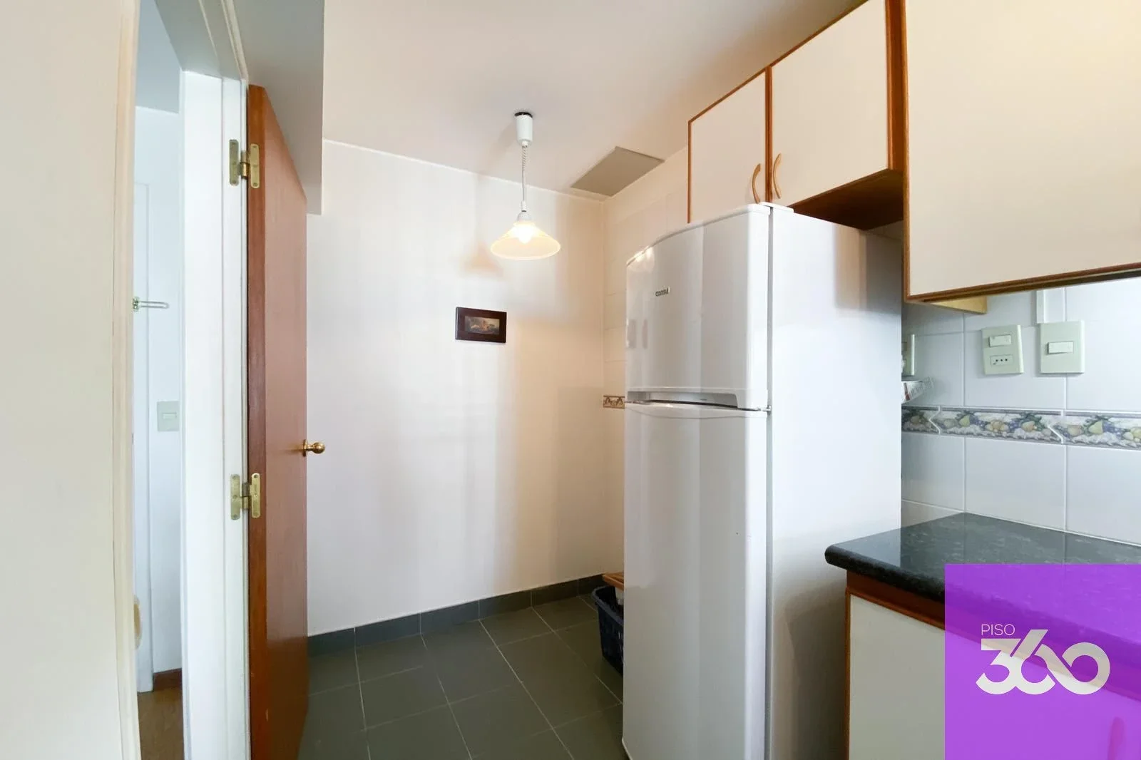 ALQUILER APARTAMENTO 3 DORMITORIOS, 2 BAÑOS, CON COCHERA, POCITOS, MONTEVIDEO - Imagen 3