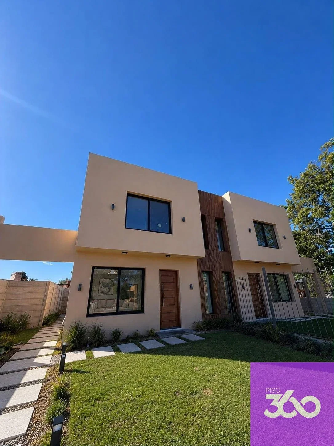 VENTA CASA DE 3 DORMITORIOS EN CIUDAD DE LA COSTA SOLYMAR SUR - Imagen 1