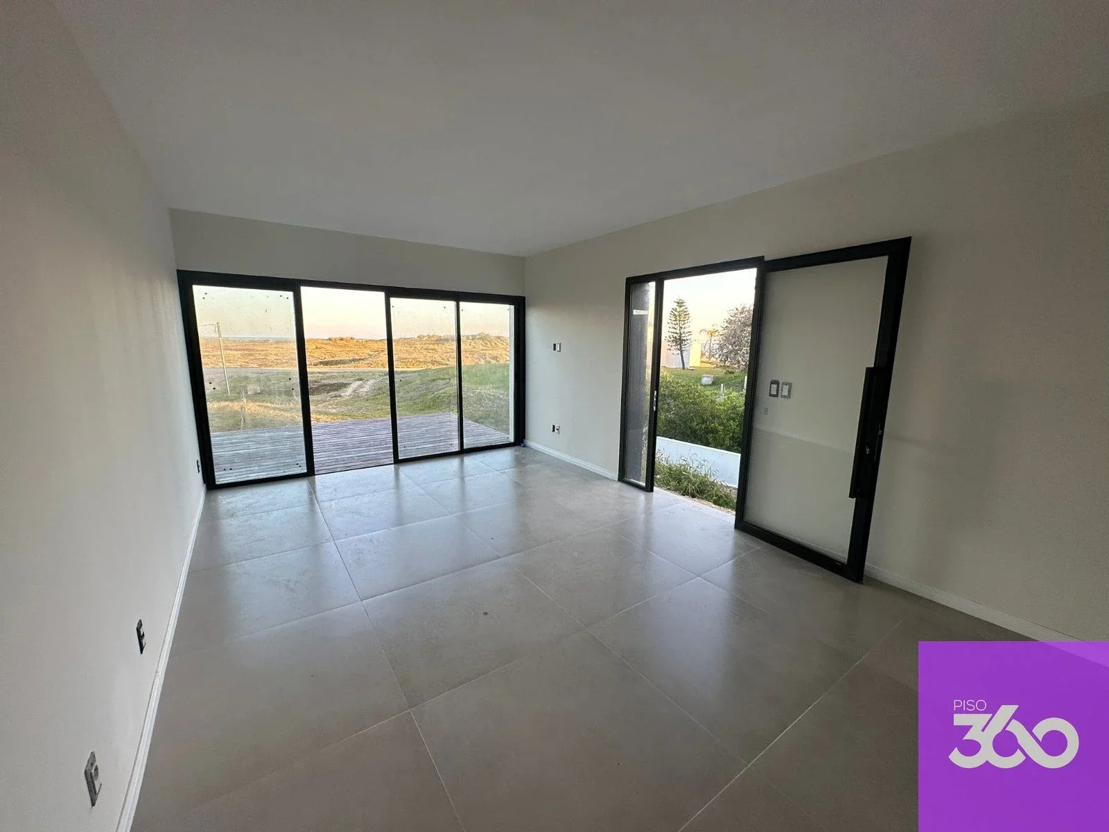 VENTA CASA DE 2 DORMITORIOS EN MALDONADO OCEAN PARK CON VISTA AL MAR - Imagen 3