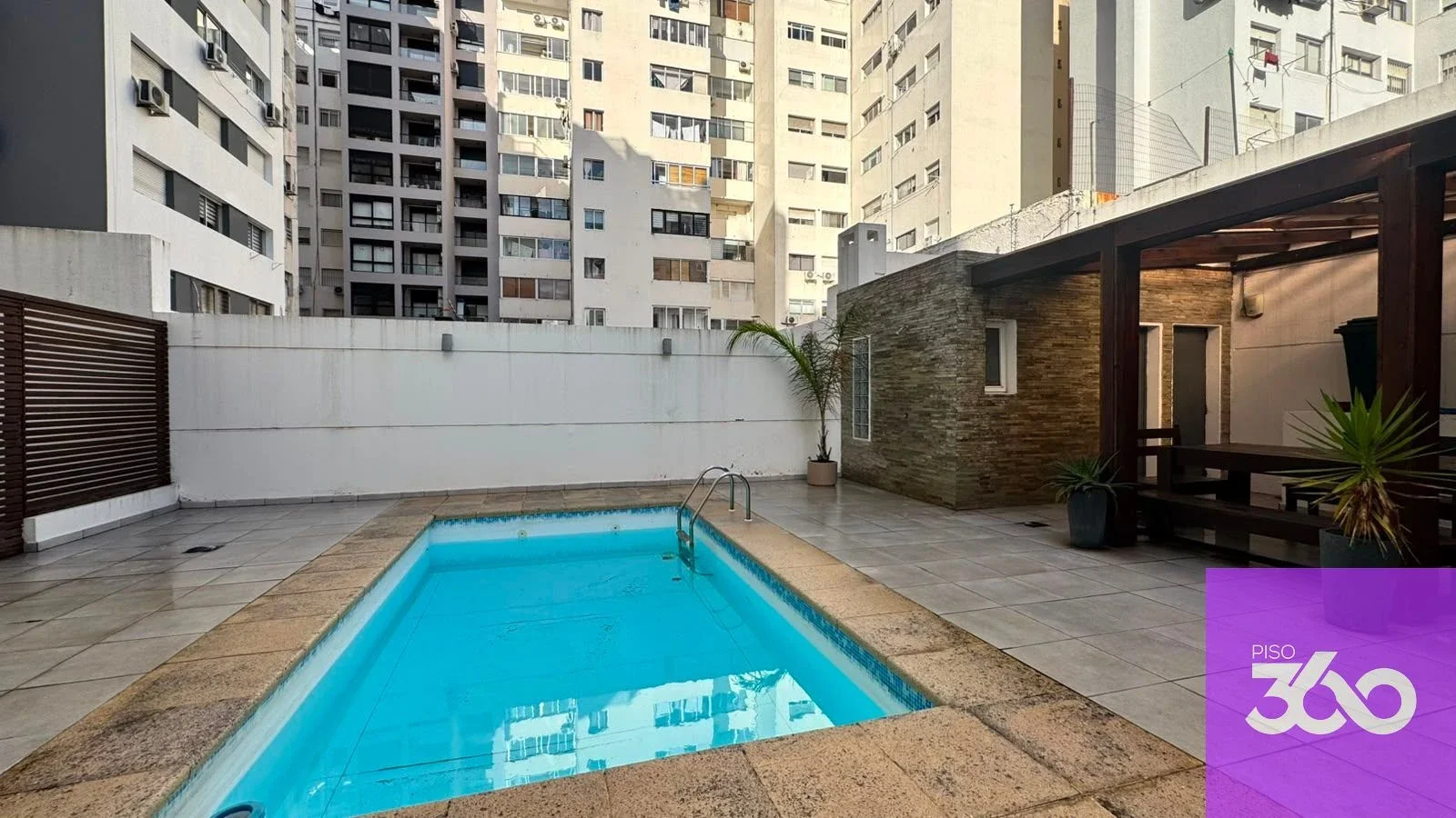 Apartamento en Villa Biarritz de 2 dormitorios y cochera en Punta Carretas - Imagen 2