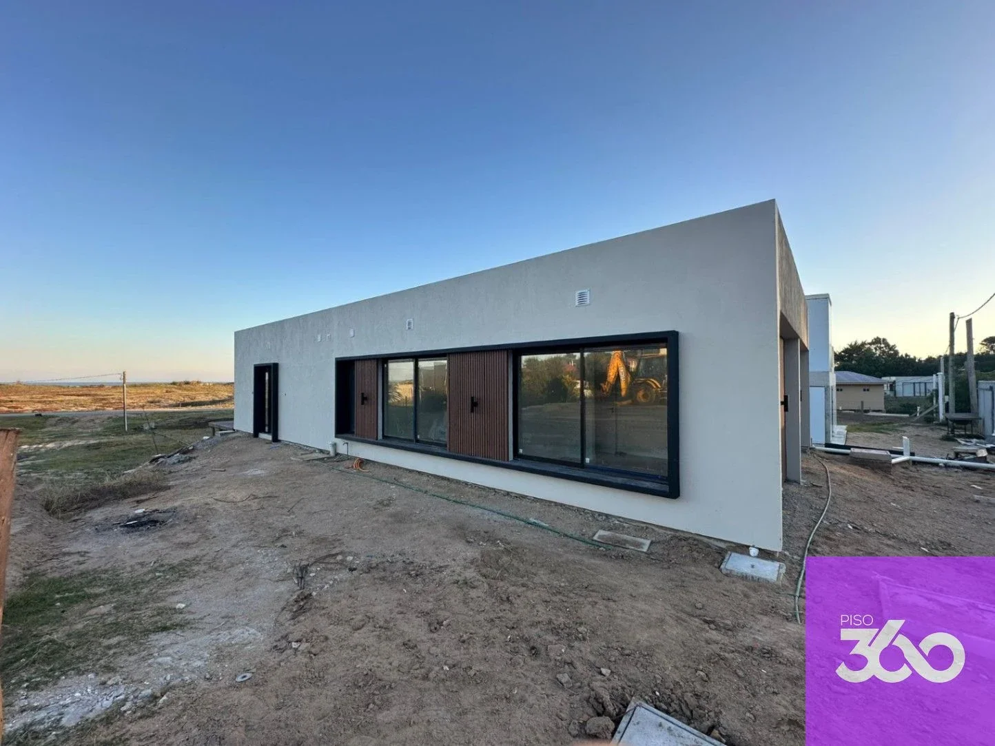 VENTA CASA DE 2 DORMITORIOS EN MALDONADO OCEAN PARK CON VISTA AL MAR - Imagen 1