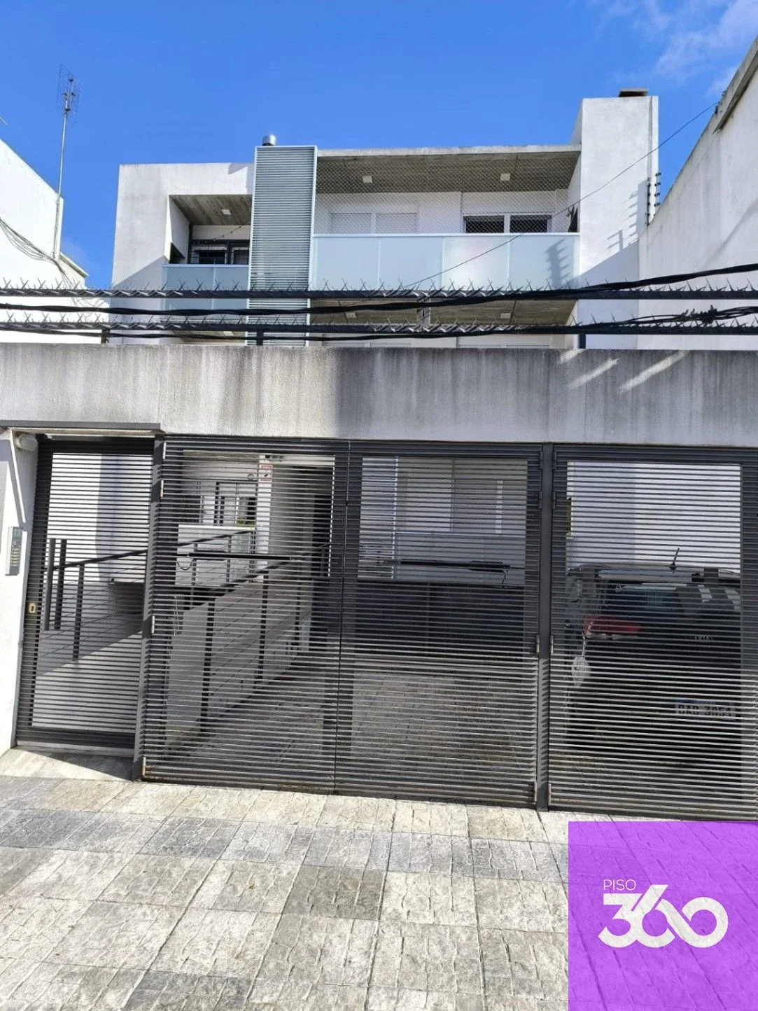 Apartamento de 1 dormitorio c/ cochera en Pocitos/PB (con renta) - Imagen 1