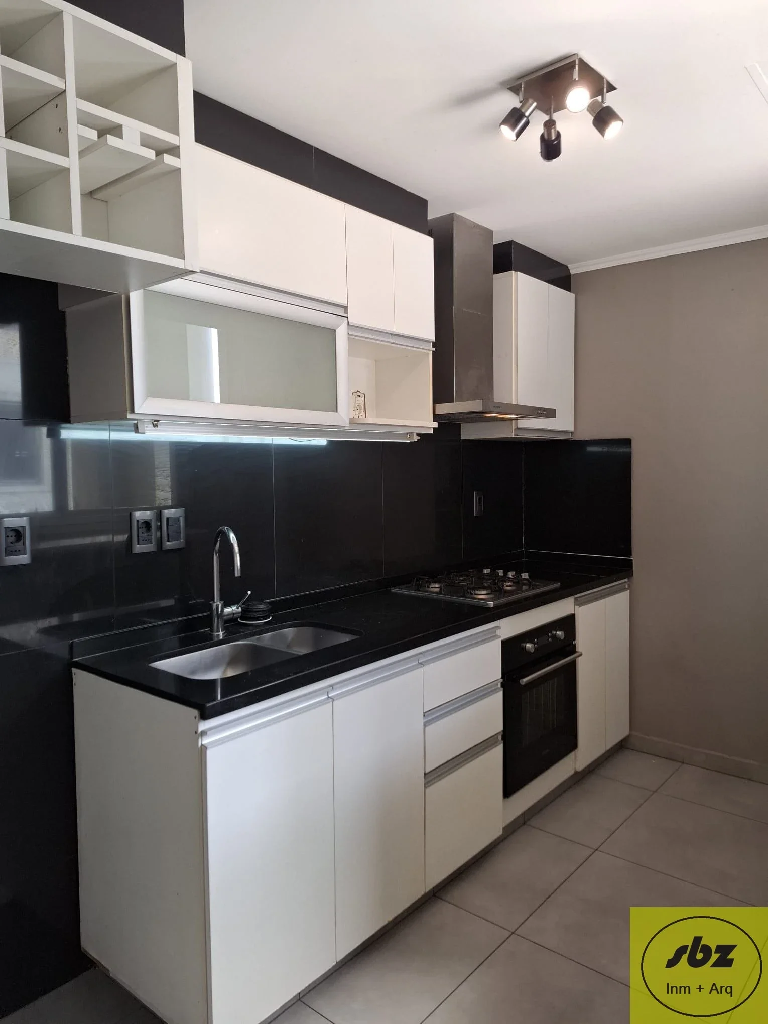 Alquiler Altos del libertador, 3 dorm, 2 baños, garage, gran terraza, piscina, - Imagen 3