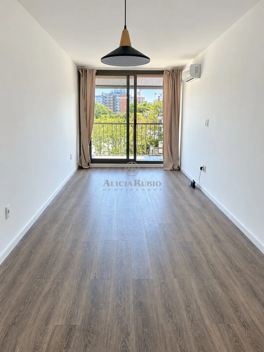 FORESTI PROX GARIBALDI Y AV.ITALIA.(HOSP.CLINICAS) A ESTRENAR! BALCON. MUCHO SOL!C AMENITIES- LEY ANV. - Imagen 4