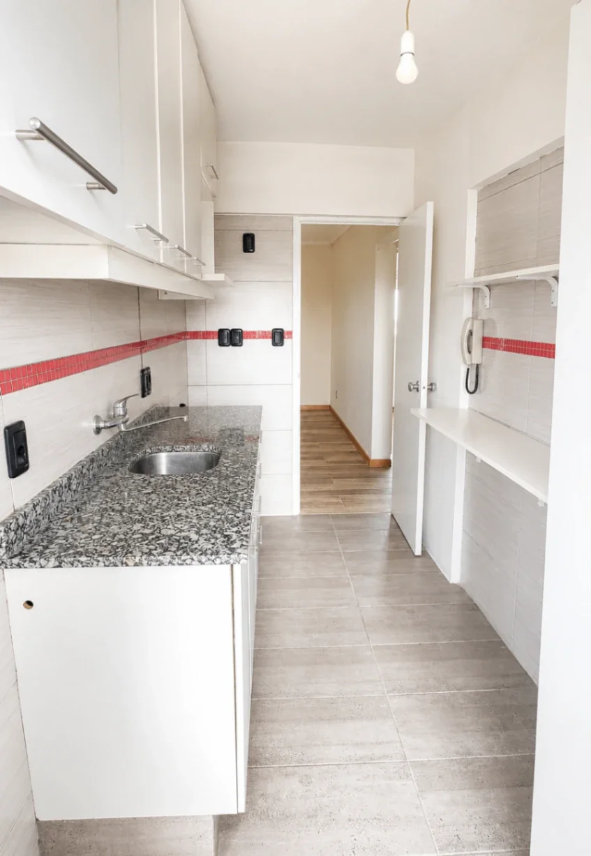 Apartamento en alquiler en Avenida Italia barrio Malvin - Imagen 5