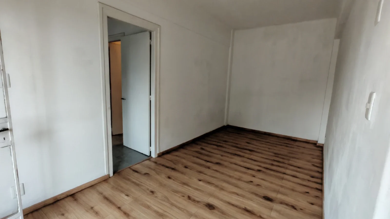 Apartamento en alquiler c/ cochera en Malvin - Imagen 3