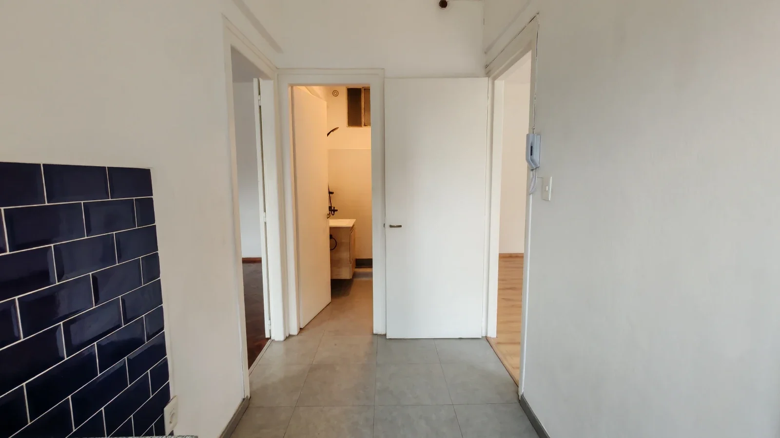 Apartamento en alquiler c/ cochera en Malvin - Imagen 5