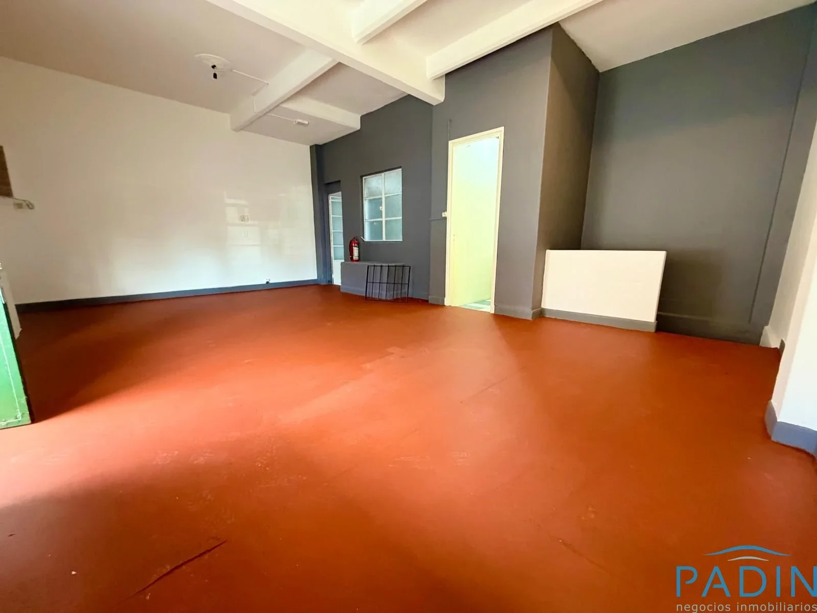 Local Comercial en venta ubicado en Tres Cruces - Imagen 3