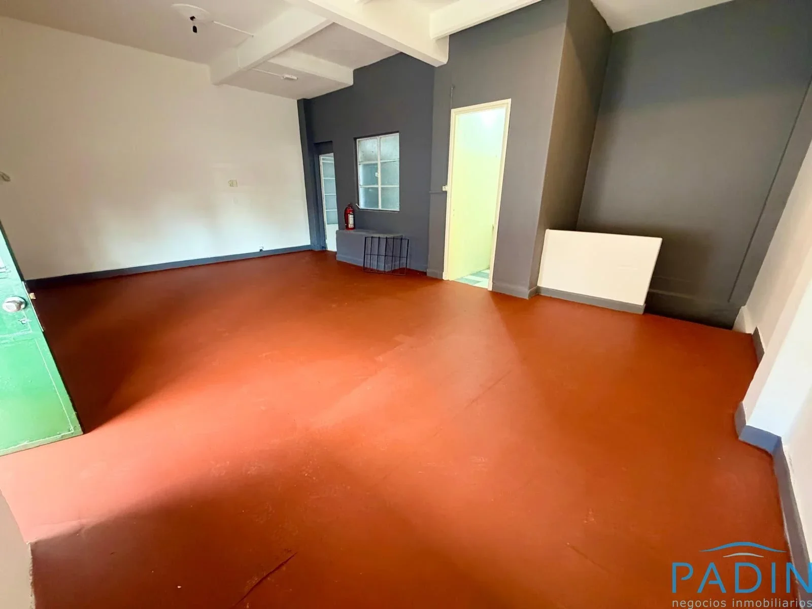 Local Comercial en venta ubicado en Tres Cruces - Imagen 1