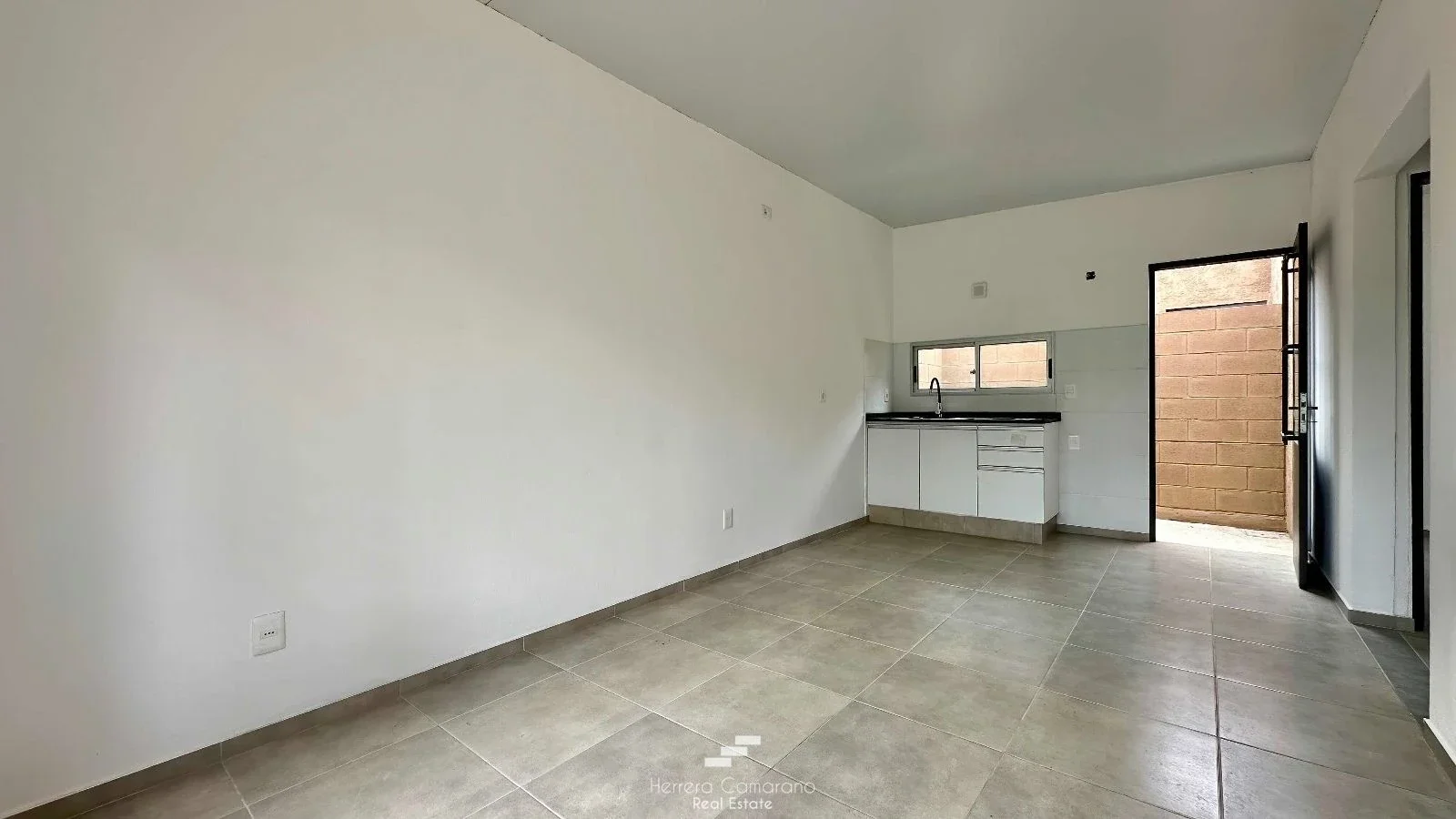 Casa de dos dormitorios en el Pinar. - Imagen 3