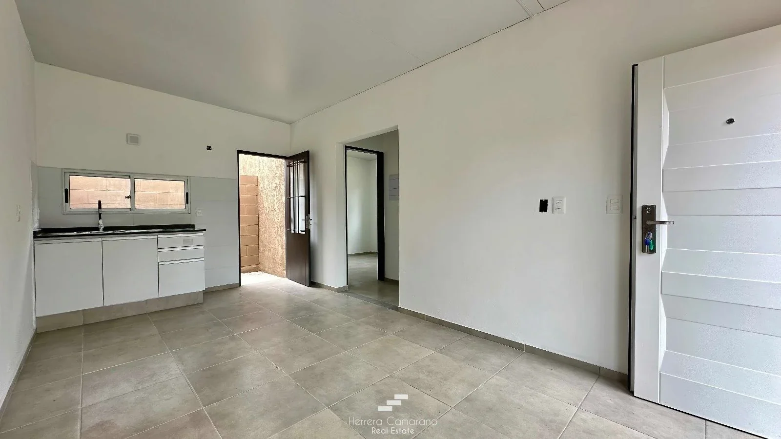 Casa de dos dormitorios en el Pinar. - Imagen 2
