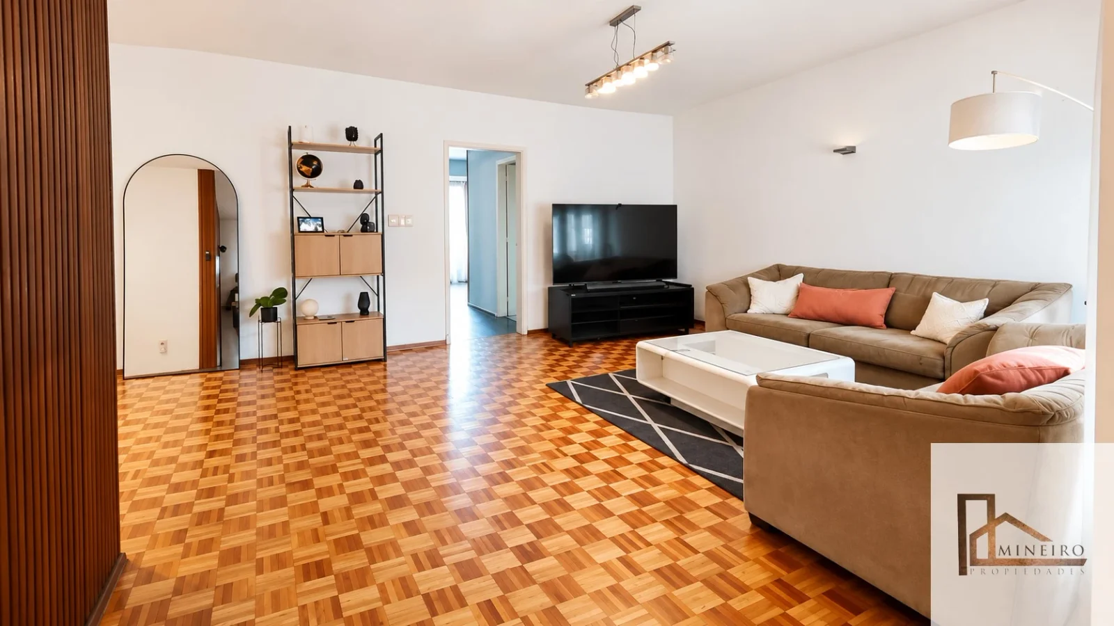 Casa en venta c/ cochera en La Blanqueada - Imagen 2