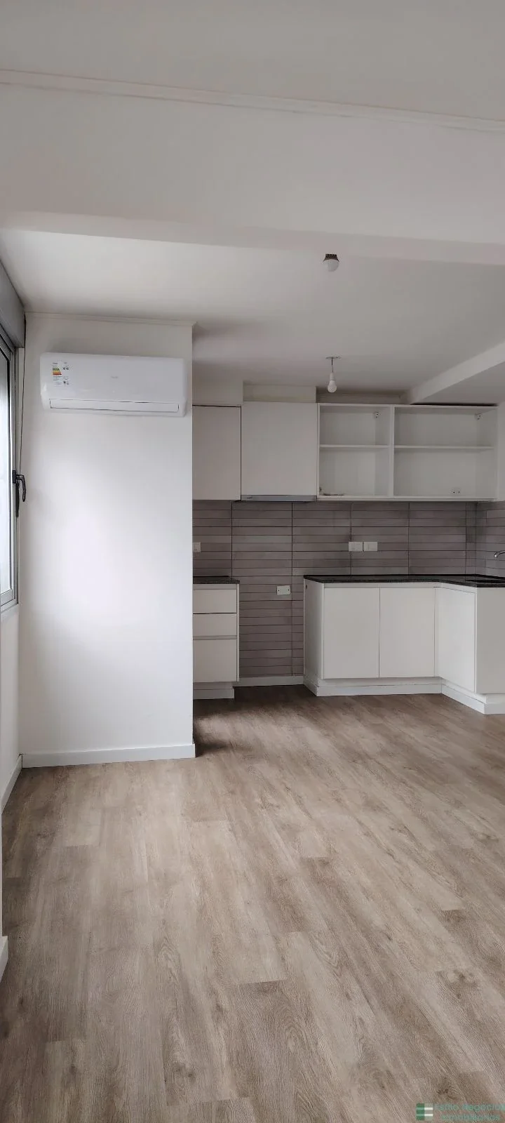 Apartamento en alquiler en Tres Cruces - Imagen 5