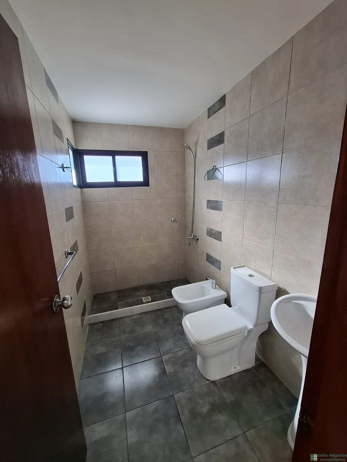 Apartamento en alquiler c/ cochera en Malvin Norte - Imagen 5